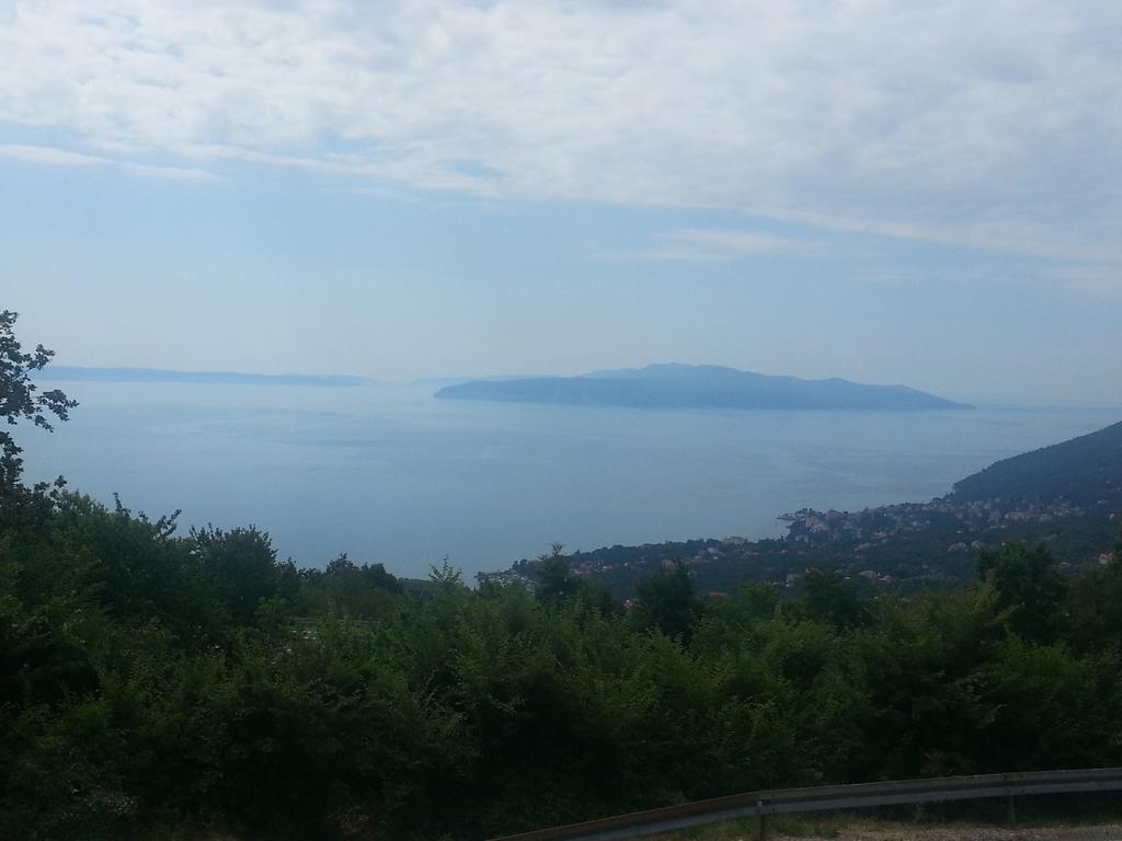 Apartment Koric Opatija Rum bild